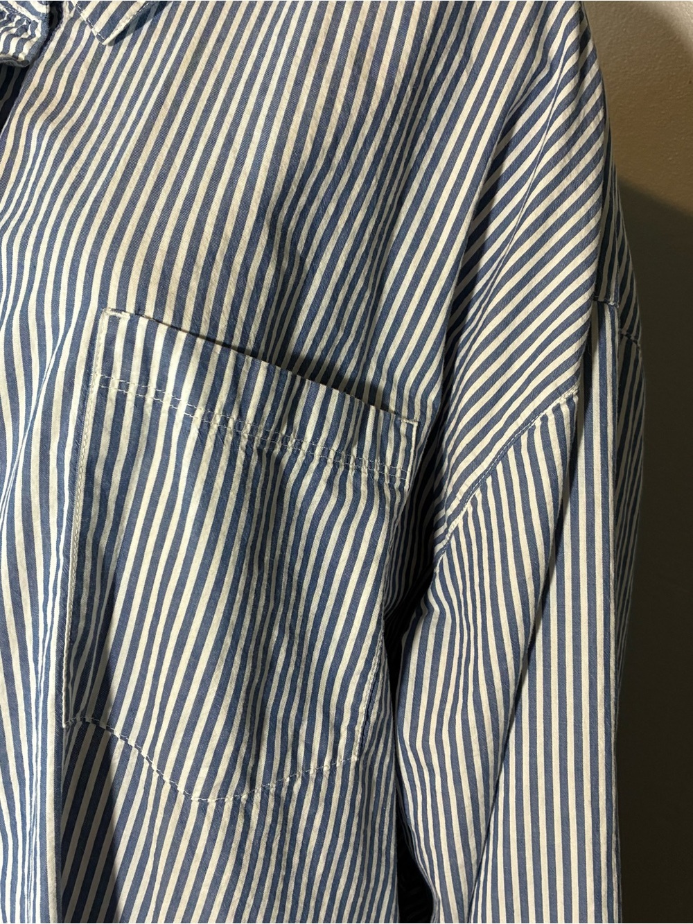 Old Navy Womens 3X Blue White Striped Button Down Shirt Long Sleeve 100% Cotton - Picture 6 of 7